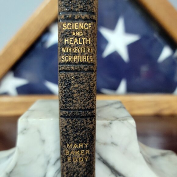 Science and Health with Key to the Scriptures by Mary Baker Eddy 1917 - Picture 4 of 6